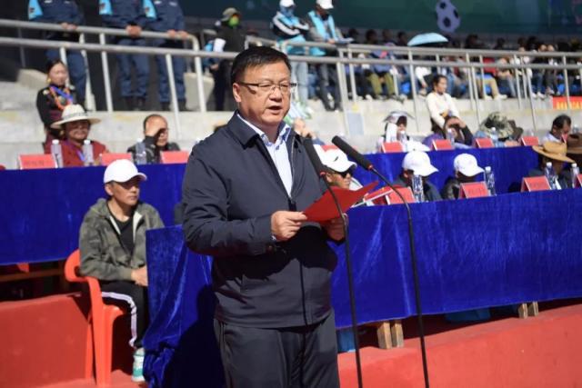 加尔扎谈篮球拼搏精神：从边缘到主力，机会须珍惜